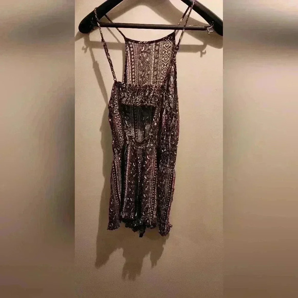 American Eagle  Outfitters Black and White Romper - Picture 3 of 5